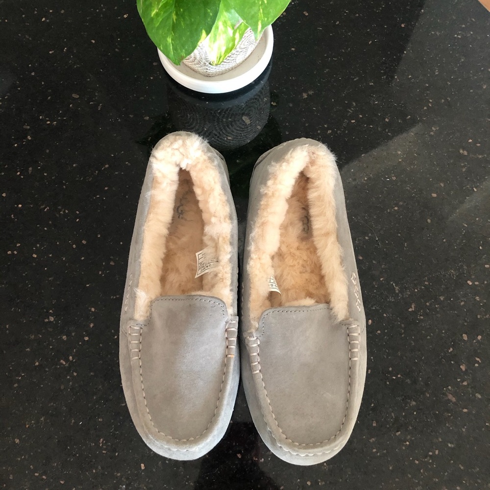 UGG Ansley Water Resistant Slipper